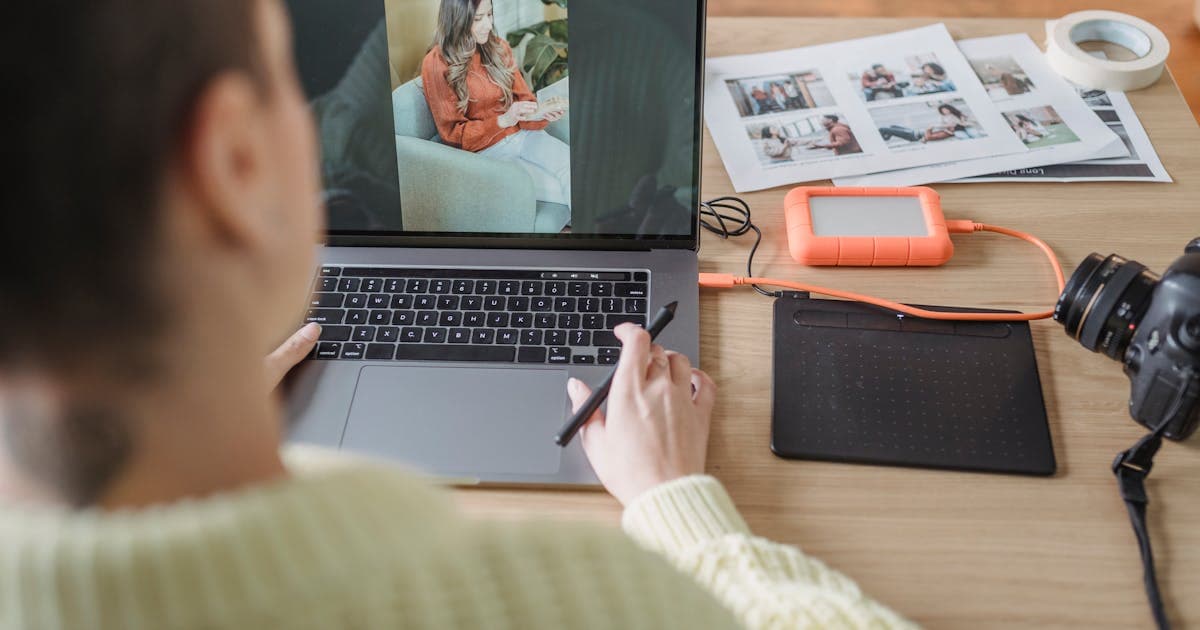 Best Black and White Photo Colorizer Tools in 2026