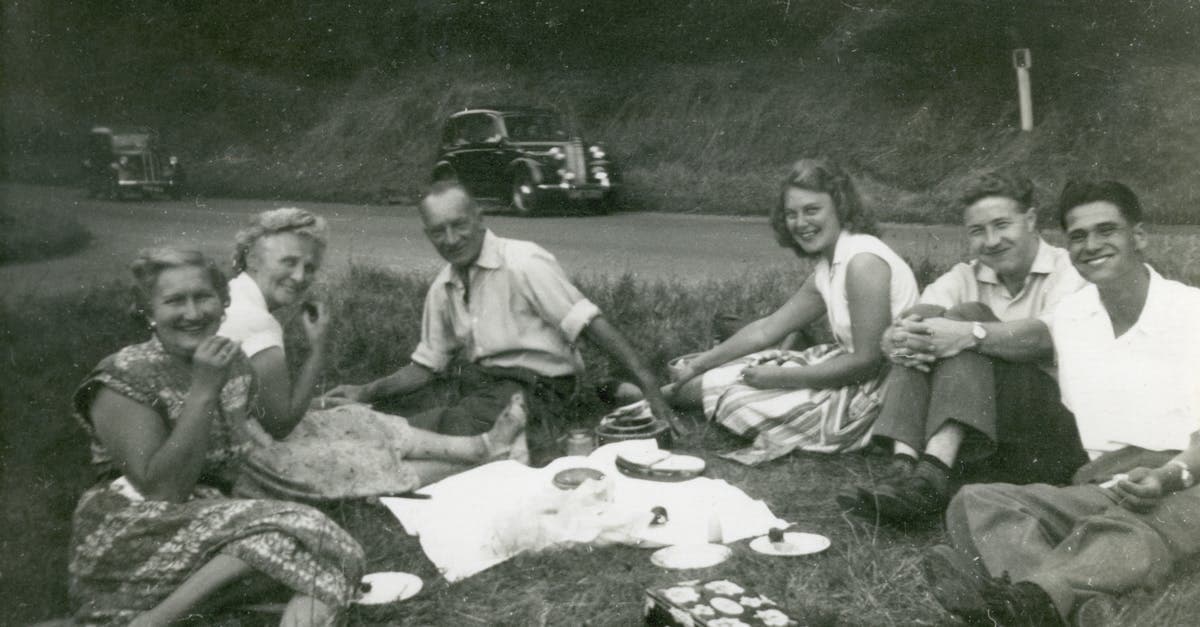 Restore 1950s Photos with AI, Free Online Restoration